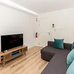 Guest H4U - Campanha Porto Garden