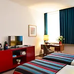 The Editory Artist Baixa Porto Hotel