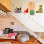 Casa Da Laranjeira House