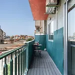 Host Wise - Modern Flats With Stunning Terrace Or Balcony - Central Location