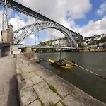 Muralha Da Barca Apartamentos Rnal Nº13939 Al,5848 Al, 6419 Al-Chamada Para A Rede Movel Nacional