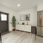 Amazing Villa By Hosty