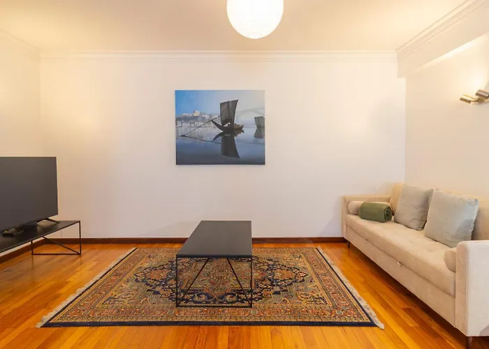 Charmy Rodrigues Lobo II Apartment By Unique Hosts
