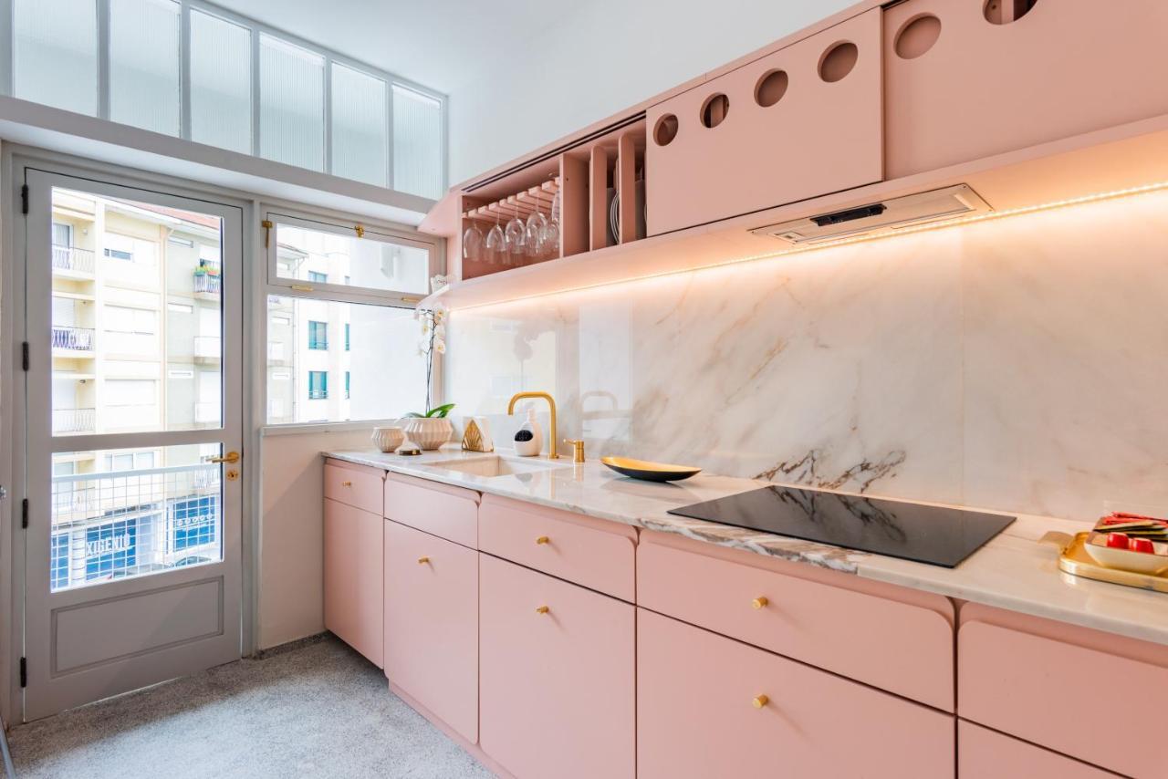 Amazing Duplex - Mid Century Experience & Parking * Porto