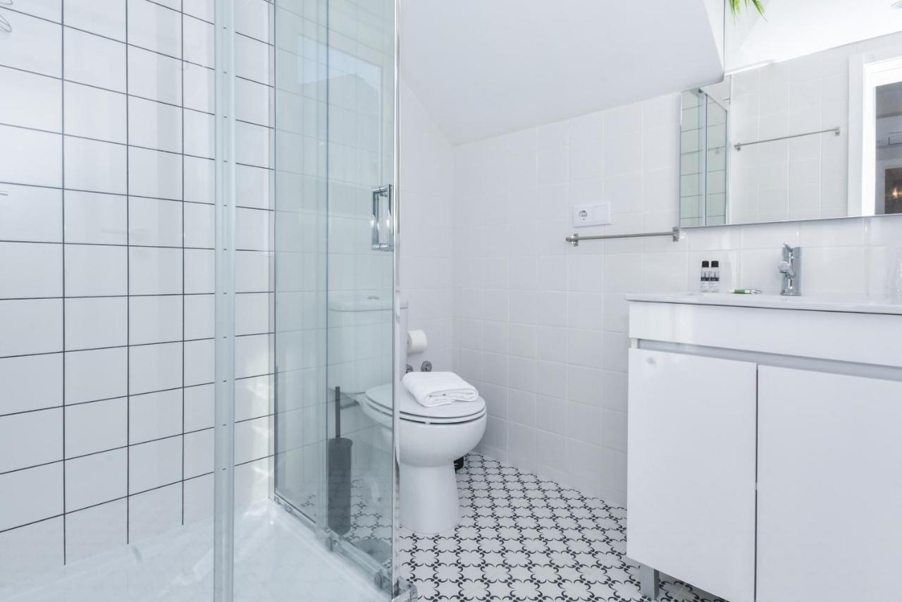 Fontinha Square By Hosts Apartment Porto