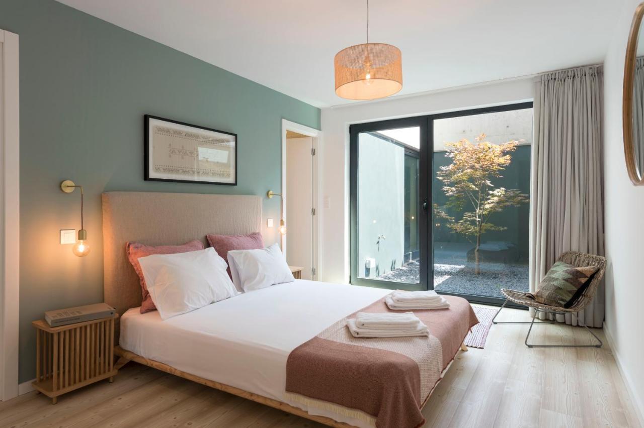 Bombarda Gallery Yard Apartment *