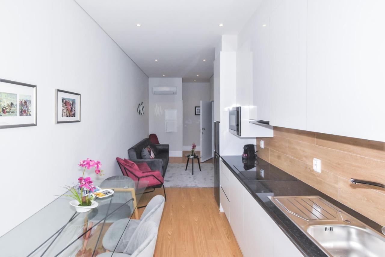 Apartment Fontinha Square By Hosts