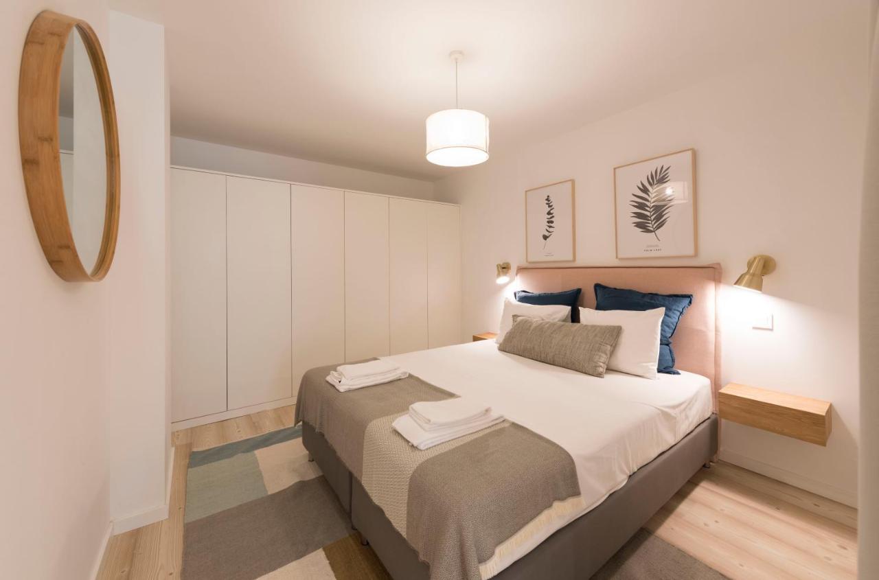 Bombarda Gallery Yard Apartment Porto