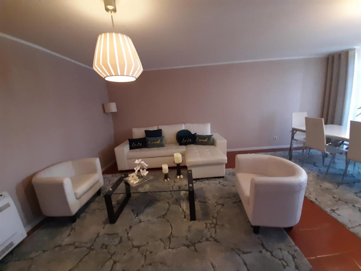 Muralha Da Barca Rnal Nº13939 Al,5848 Al, 6419 Al-chamada A Rede Movel Nacional Appartement Porto