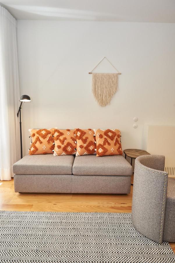 Boutique Rentals-flores Classic Historical Centre Apartment *