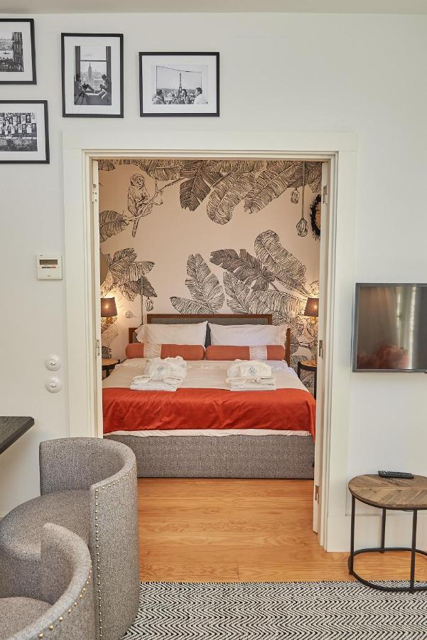 Boutique Rentals-flores Classic Historical Centre Apartment