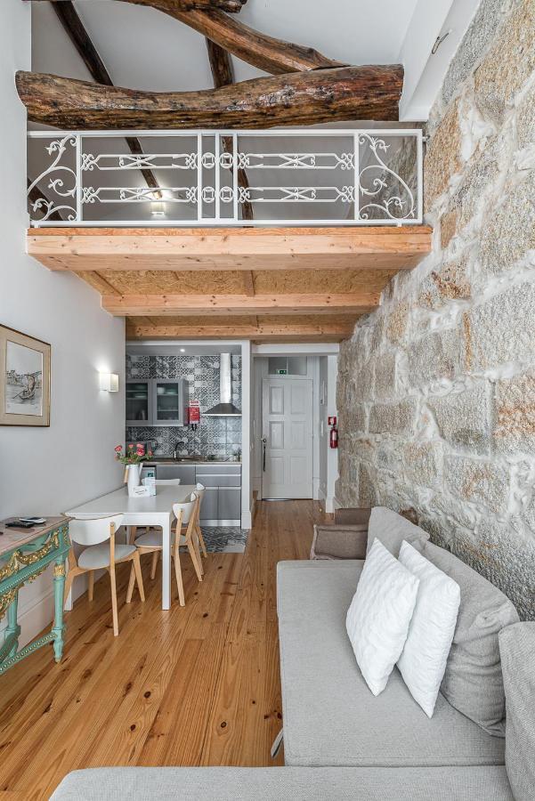 Olivia Sto Ildefonso - 5 Apartment