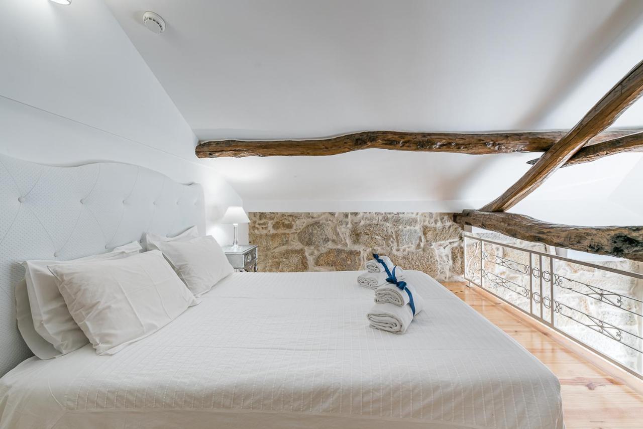 Olivia Sto Ildefonso - 5 Apartment