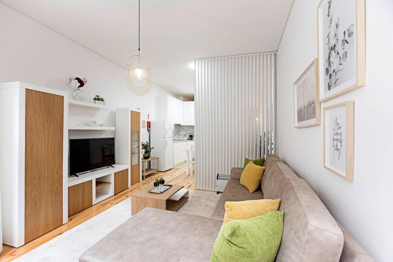 Loios 1br Flat Downtown By Lovelystay Porto