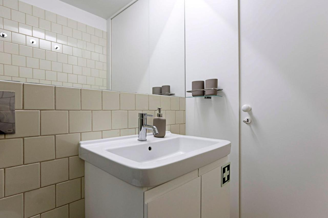 Loios 1br Flat Downtown By Lovelystay Apartment *