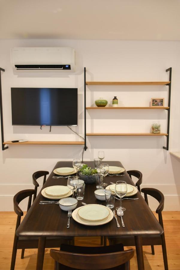 Lindo 2 Quartos Com Patio - Batalha - C Apartment