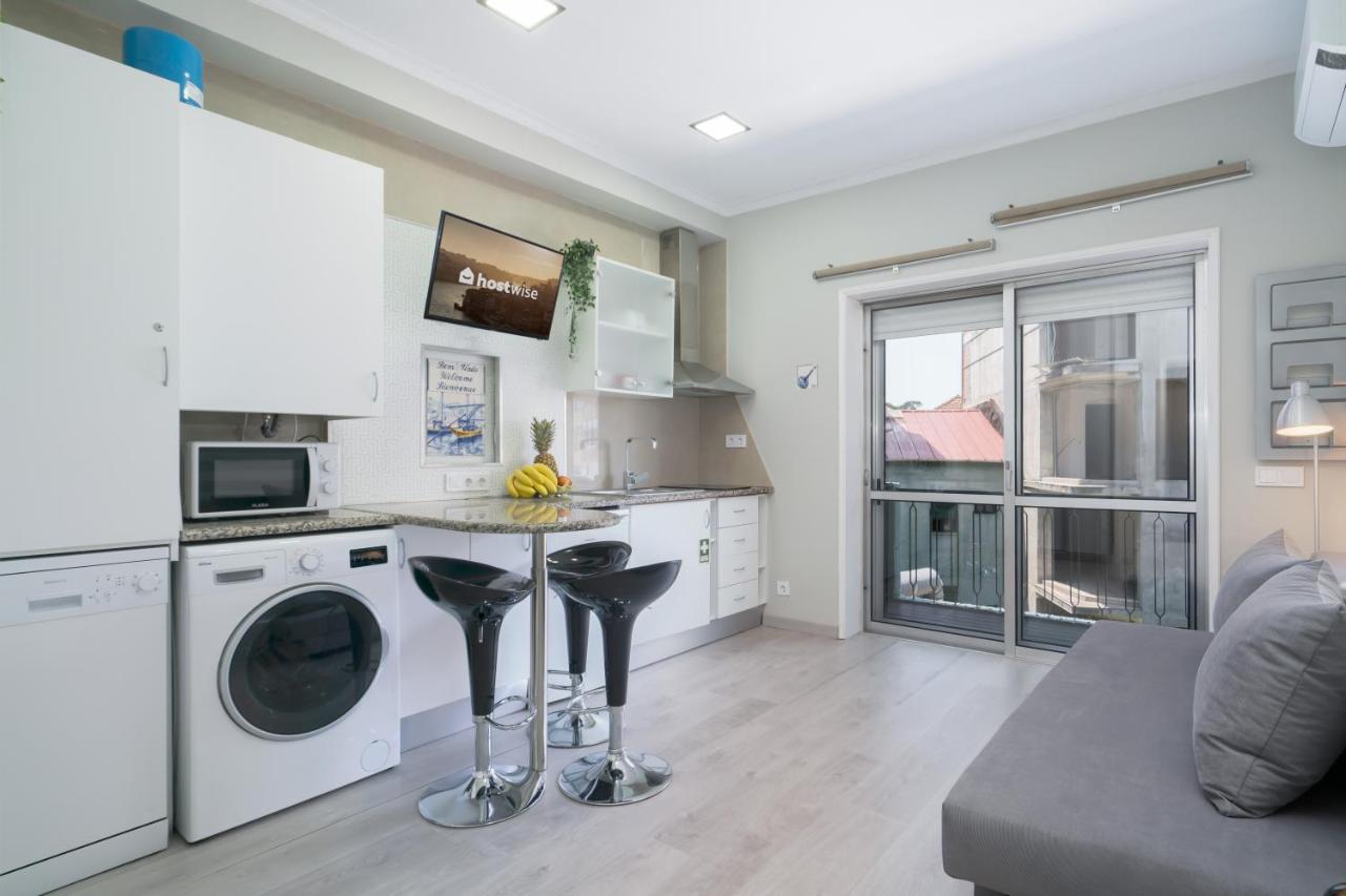Host Wise - Modern Flats With Stunning Terrace Or Balcony - Location Apartment *