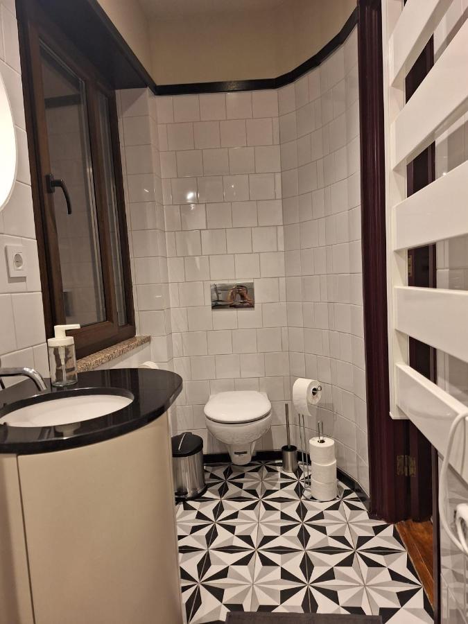 Easy Host Porto