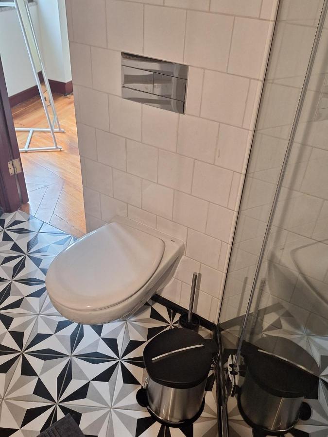Easy Host * Porto