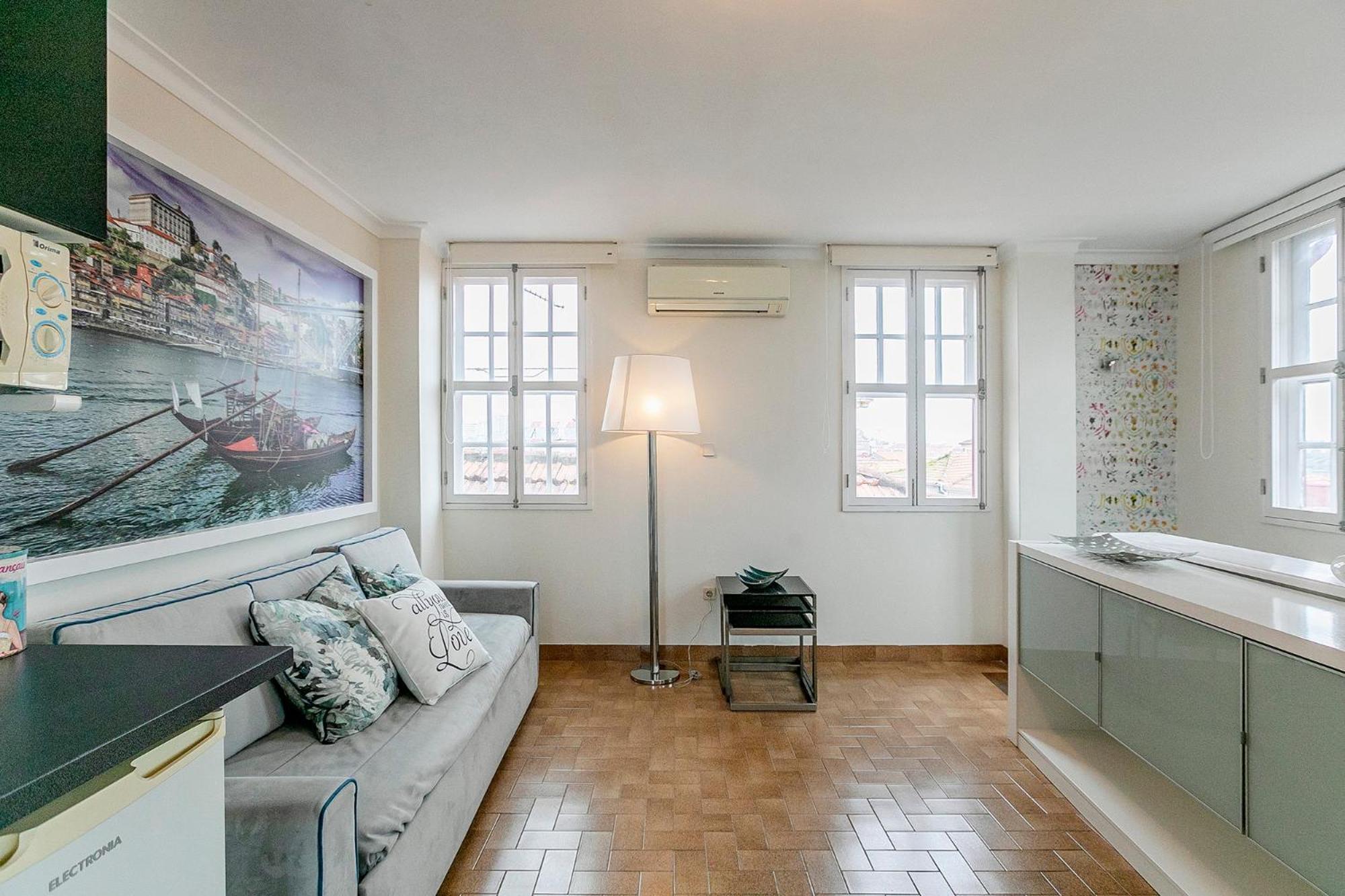 Apartment Spacious Duplex In The Heart Of Porto