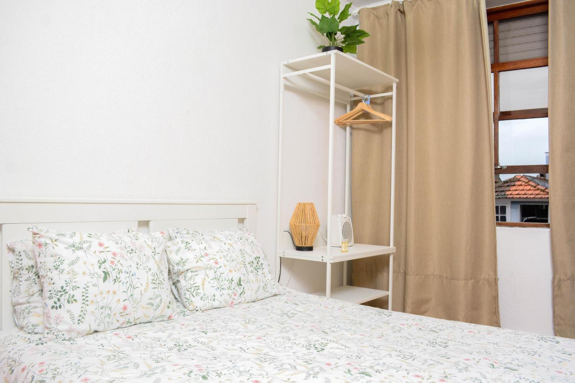 Hostel Travel & Live Nature