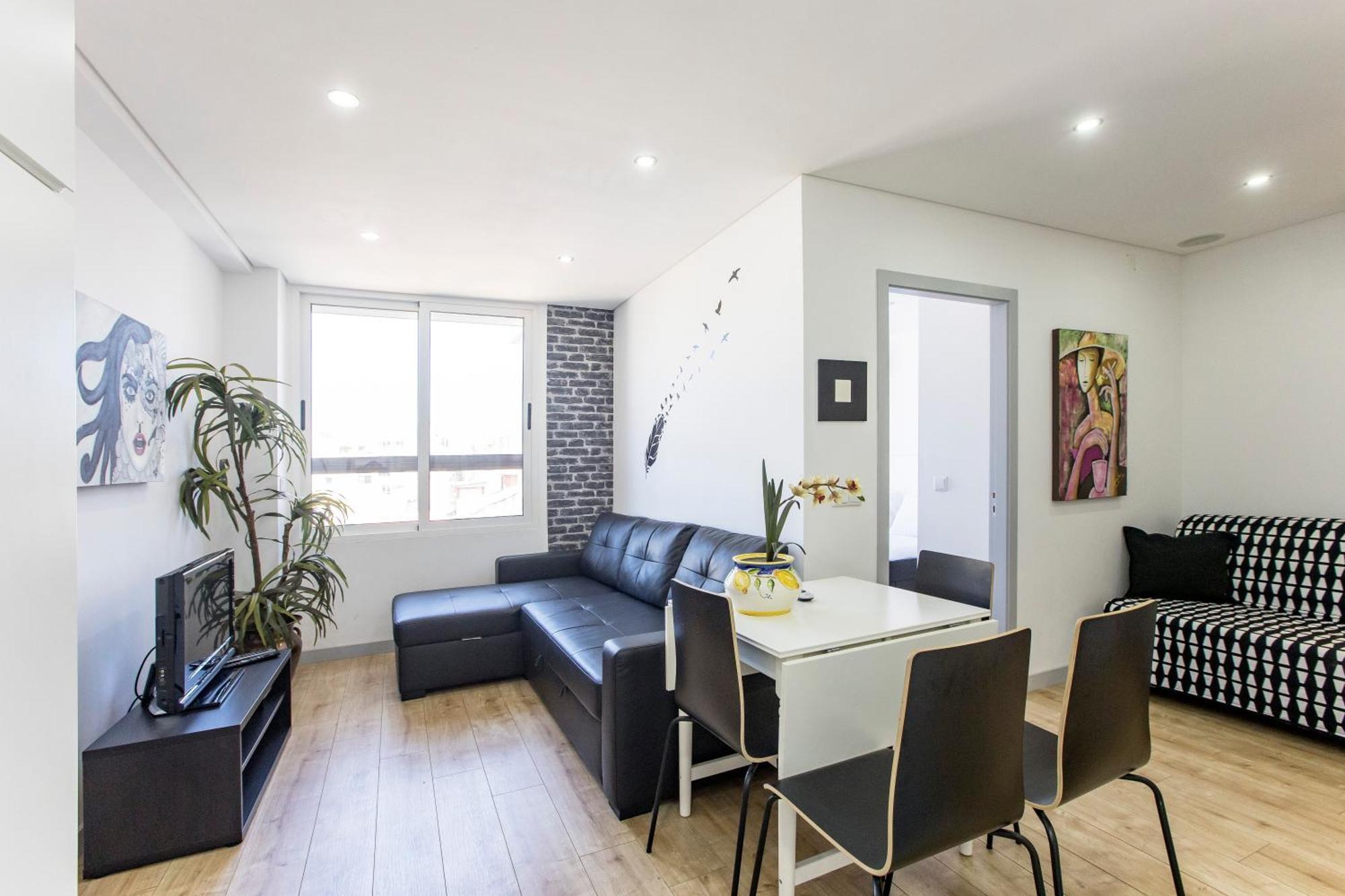 1br Flat In Trindade W/ Ac By Metro Station * Porto
