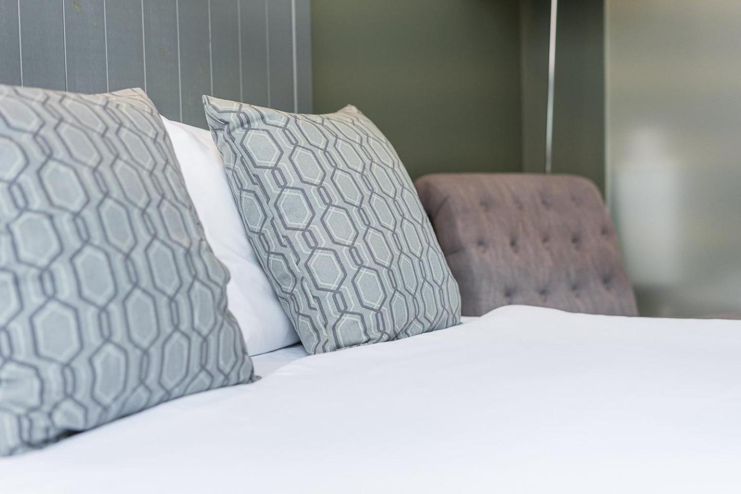 Guestready - Gold Leaf 3b *