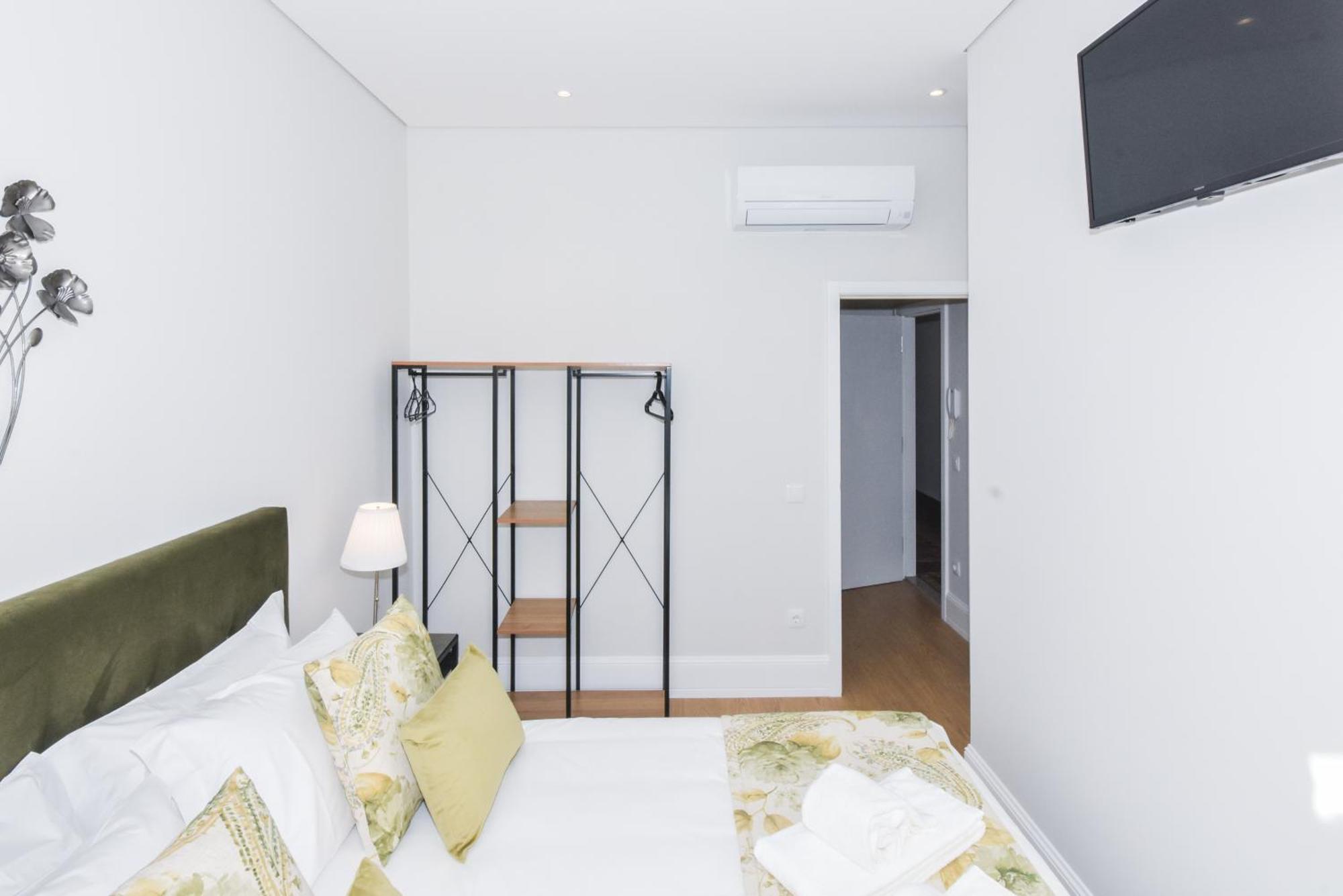 Fontinha Square By Hosts Apartment *