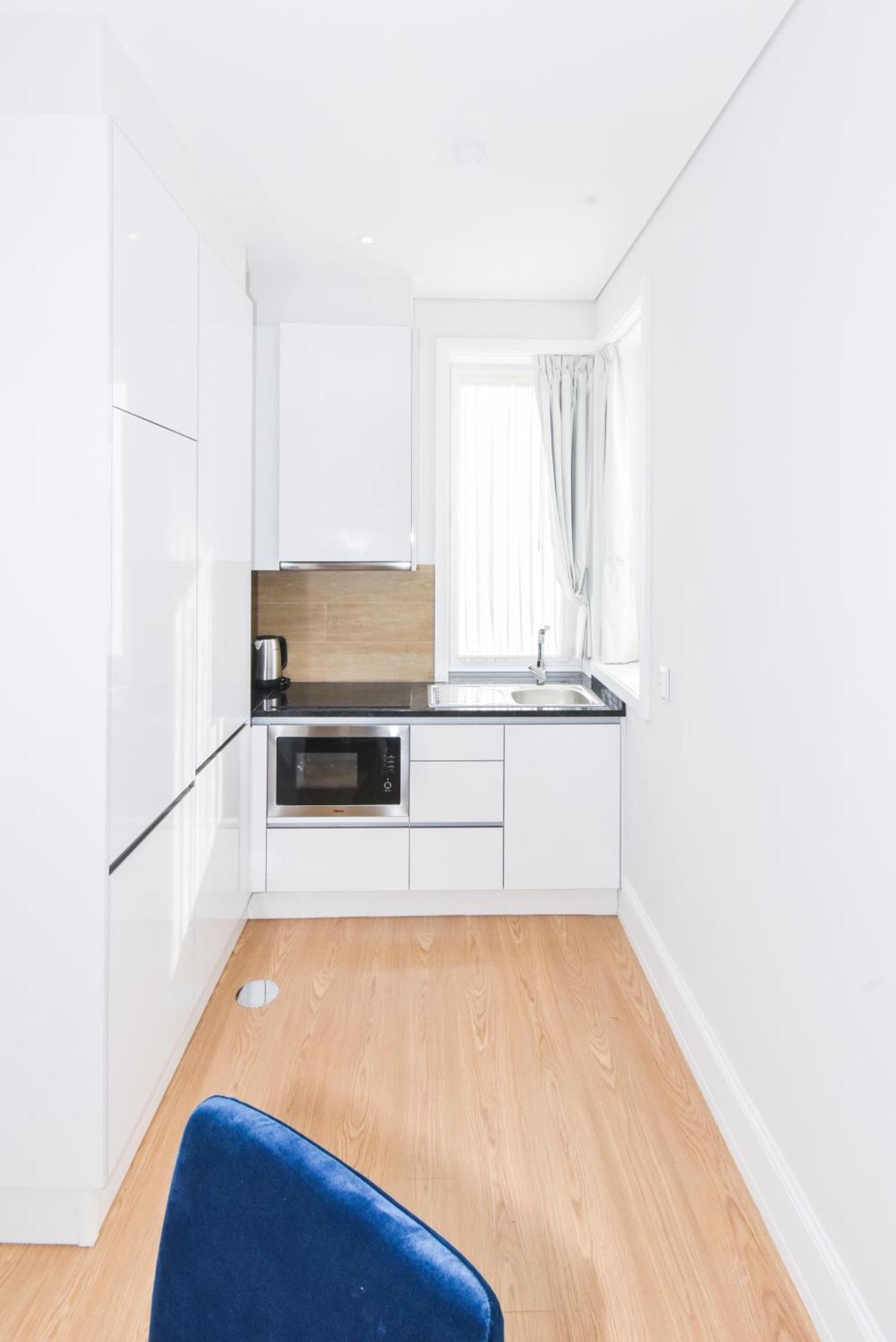 Apartment Fontinha Square By Hosts