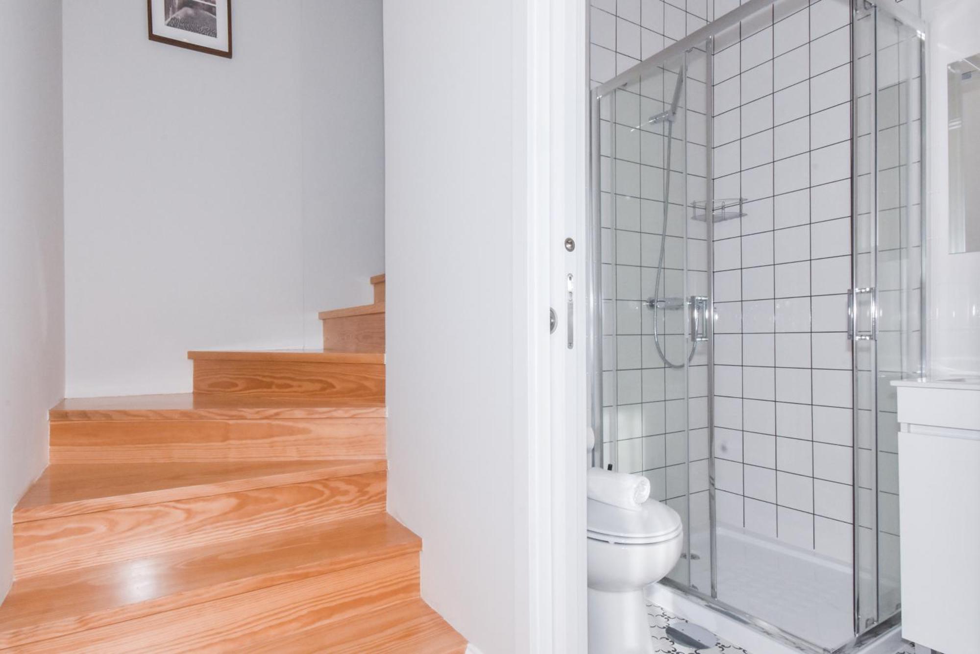 Fontinha Square By Hosts Apartment *