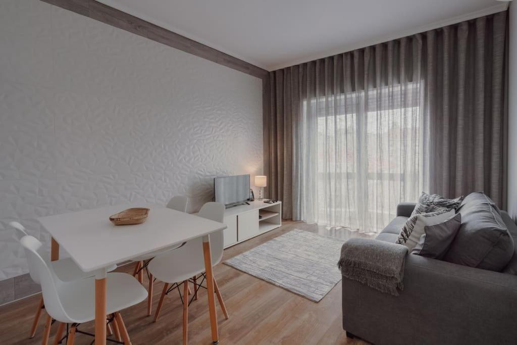 1br With Ac Near Palacio De Cristal Apartment Porto