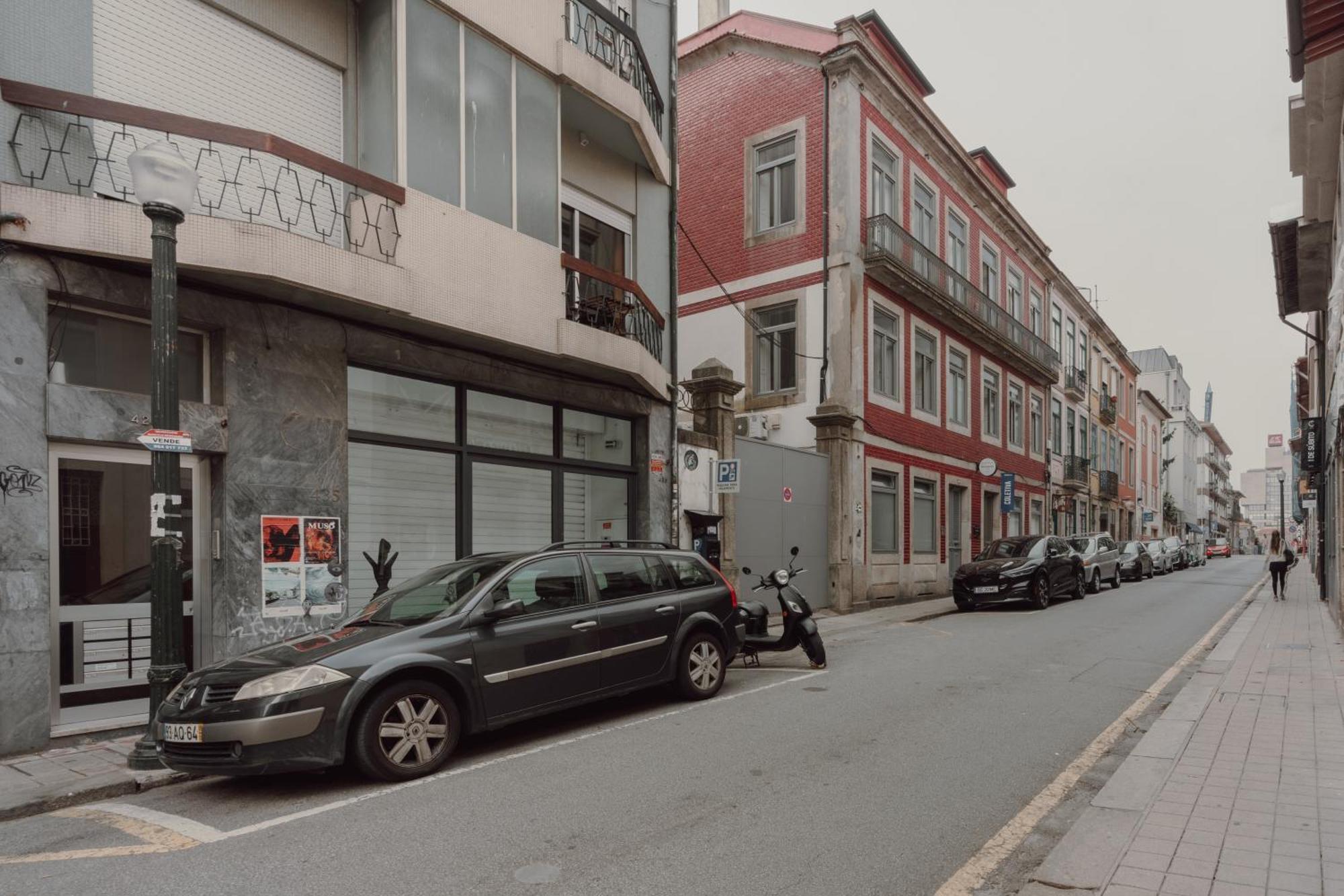 1br With Ac Near Palacio De Cristal Porto