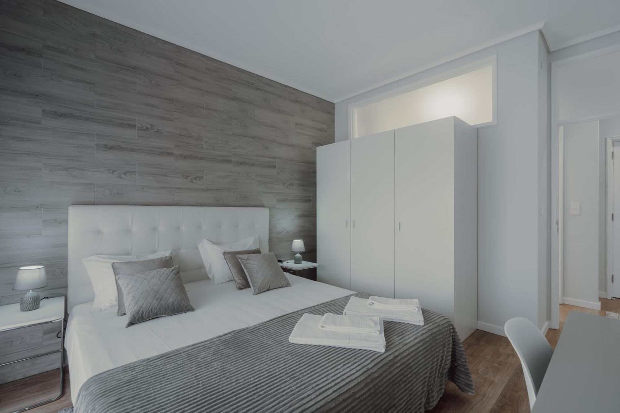 1br With Ac Near Palacio De Cristal