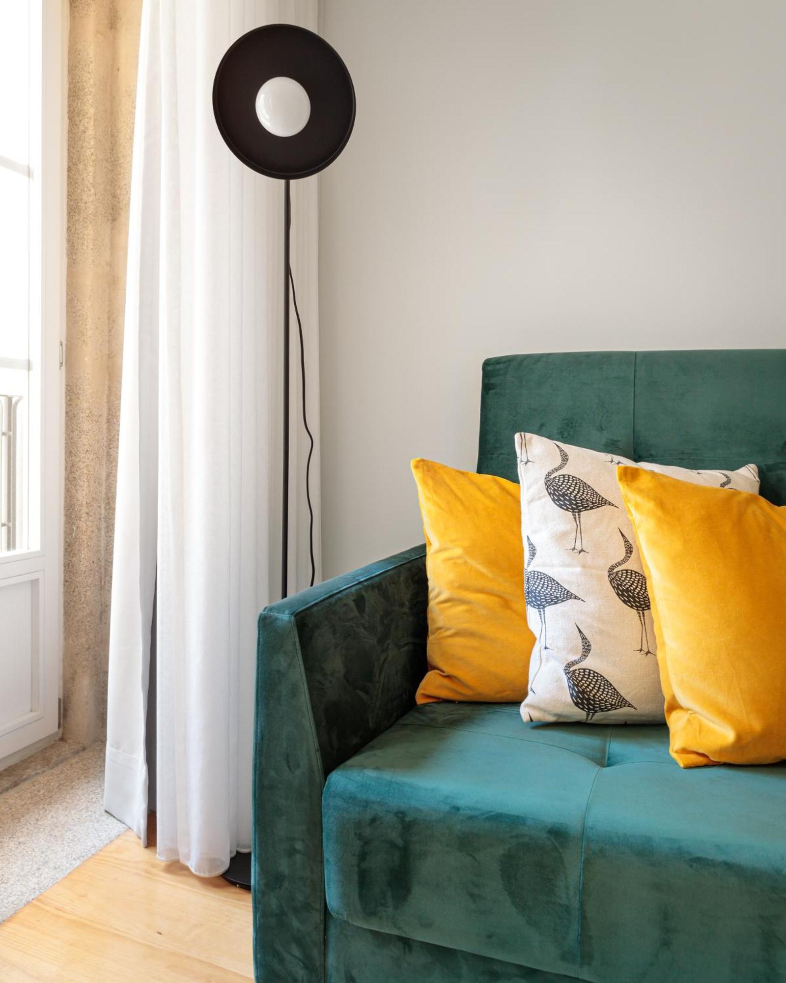 Apartment Flores Plaza