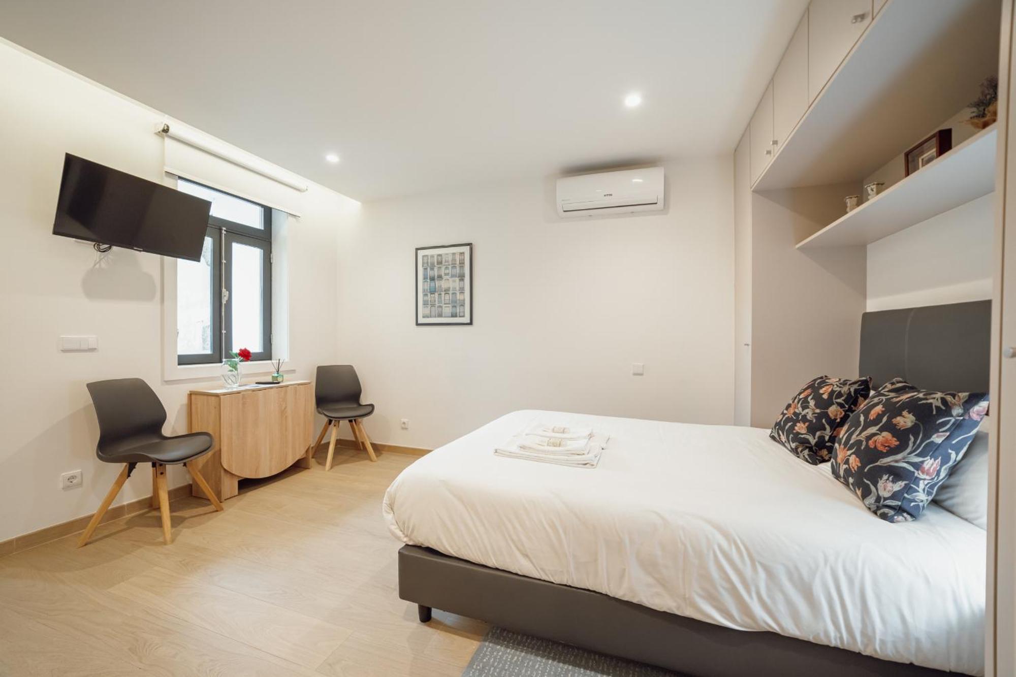 Carmo By Vacationy Apartment Porto