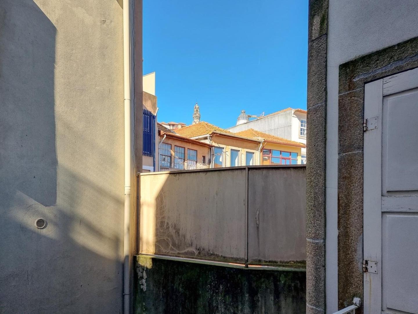 Luxury tent Loft With Balcony On City's Important Street *