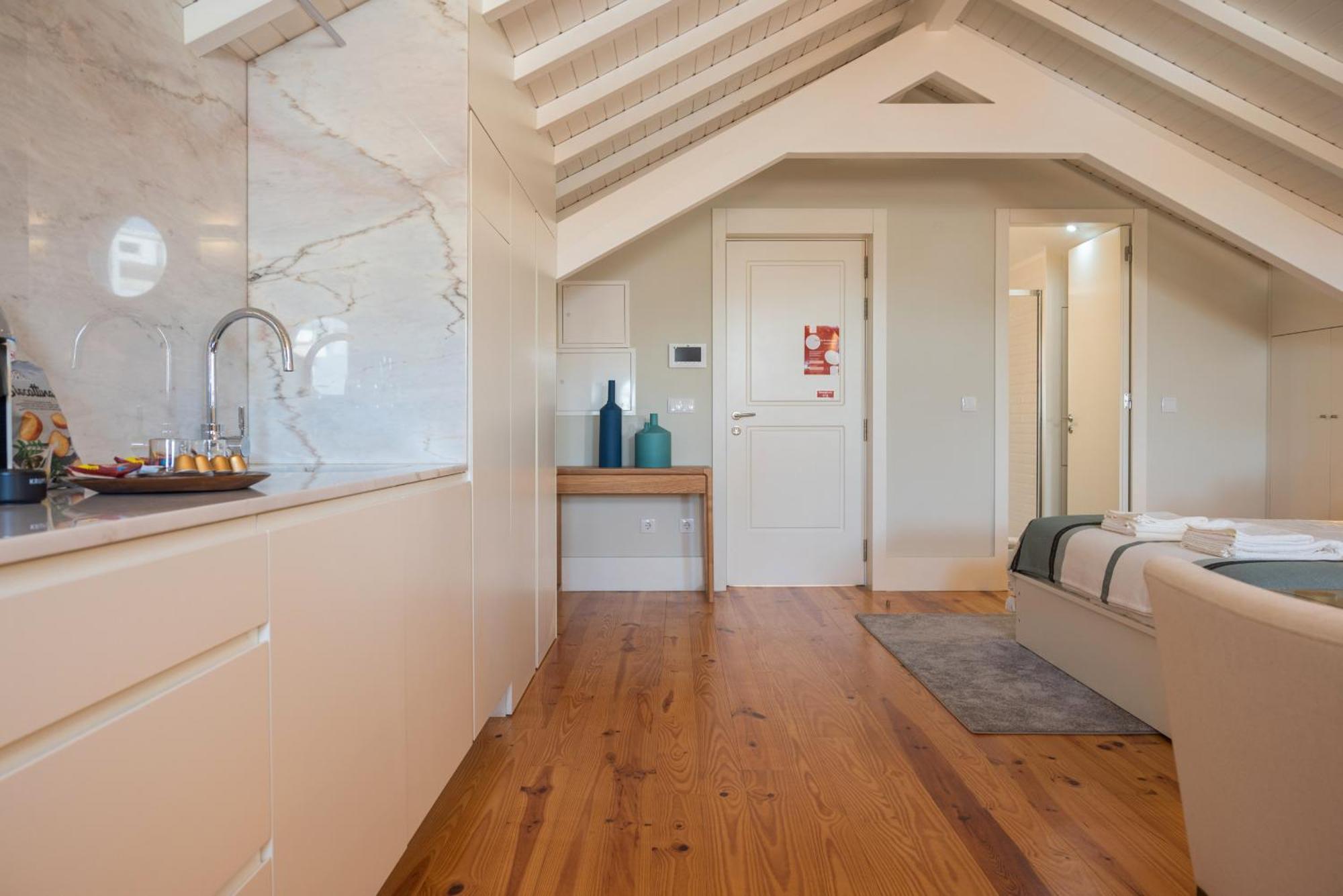 Nautical Luxury Loft *