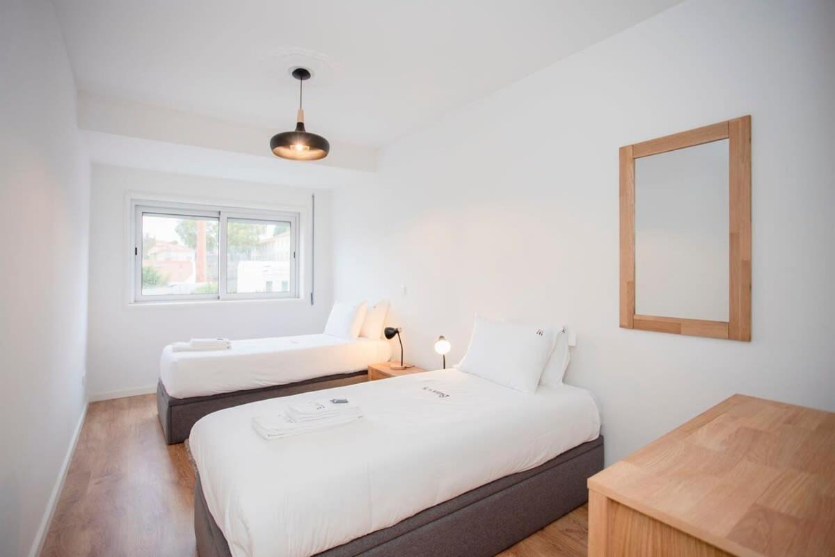 Liiiving In - Modern Design Apartment