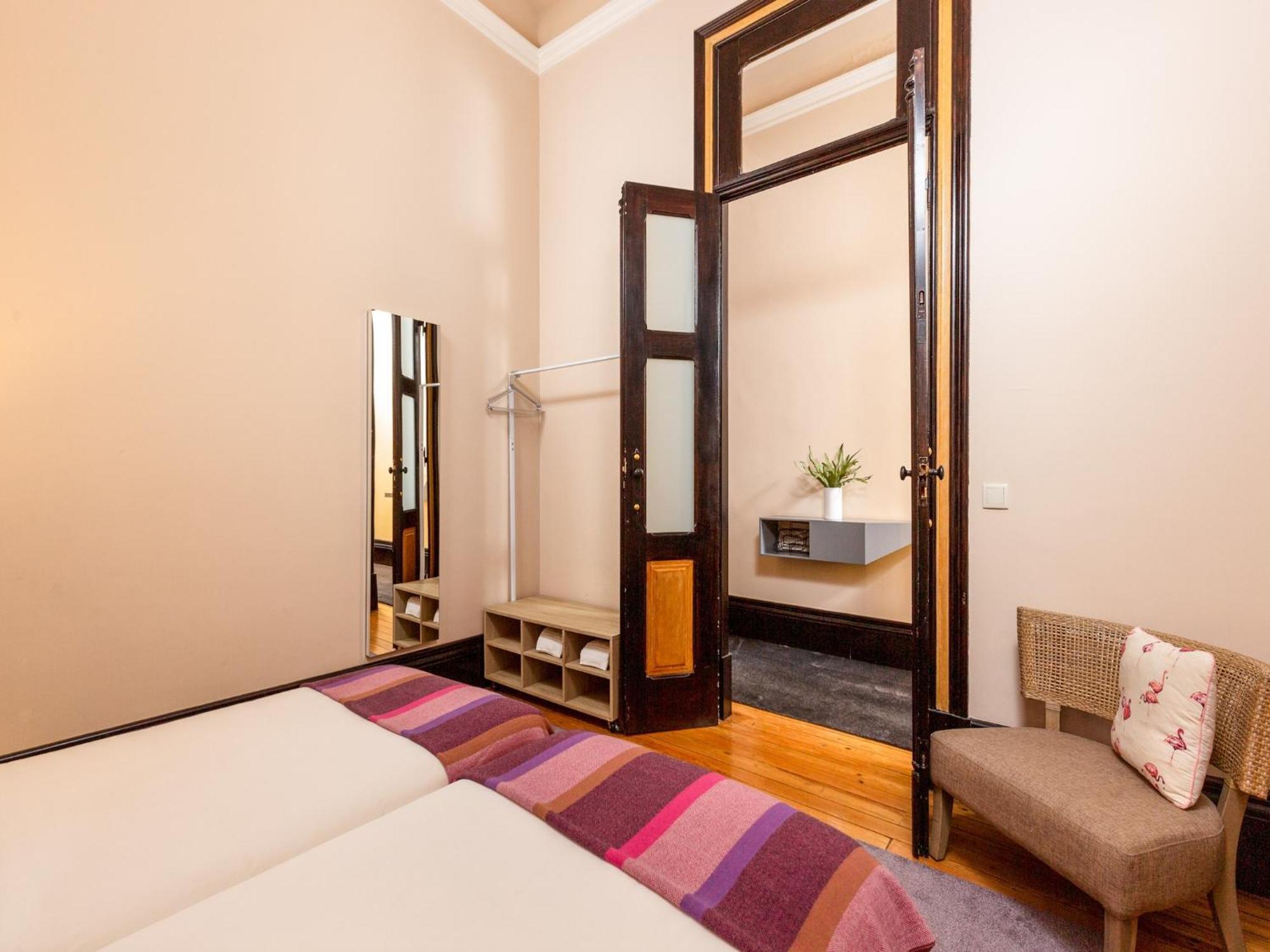 Spacious Modern In Apartment Porto
