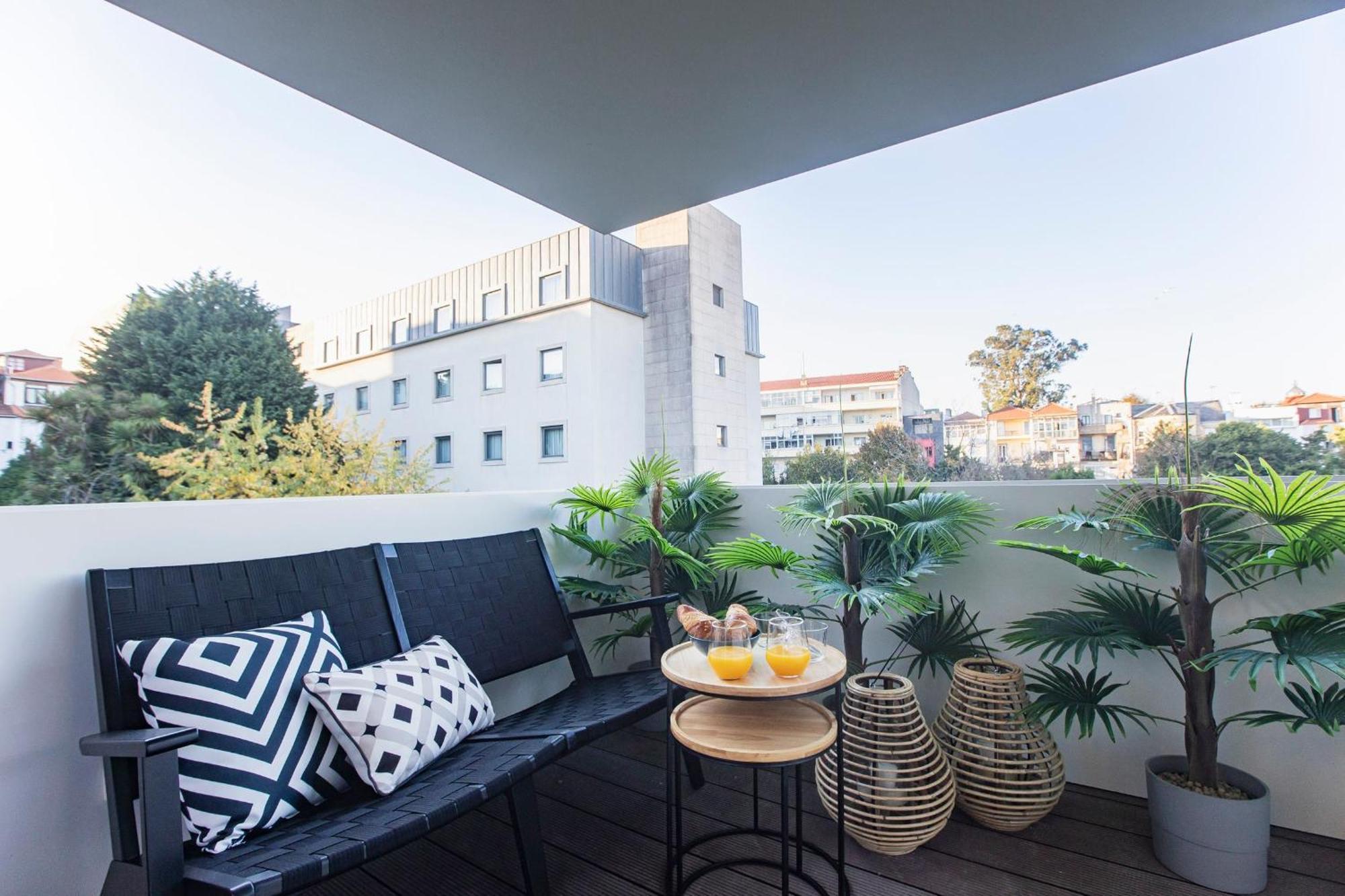 Apartment Miguel Bombarda Artsy *