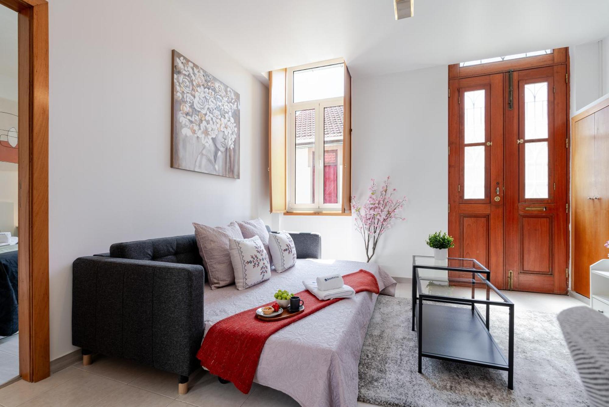 Holiday home Hostwise - Traditional House With Terrace