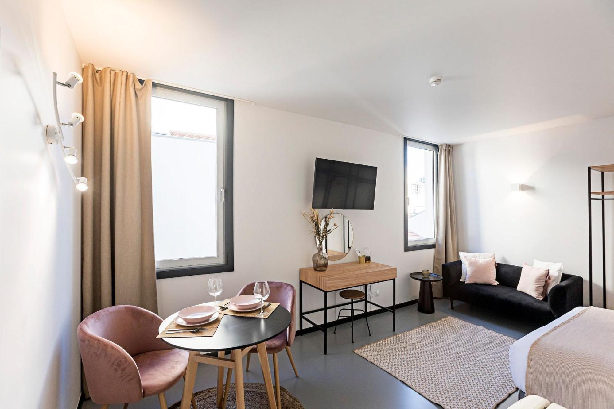 Urban - Regras 45 & Garden Apartment *