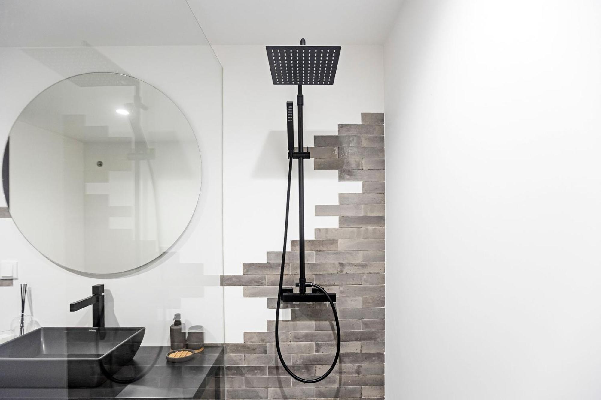 Urban - Regras 45 & Garden Apartment *