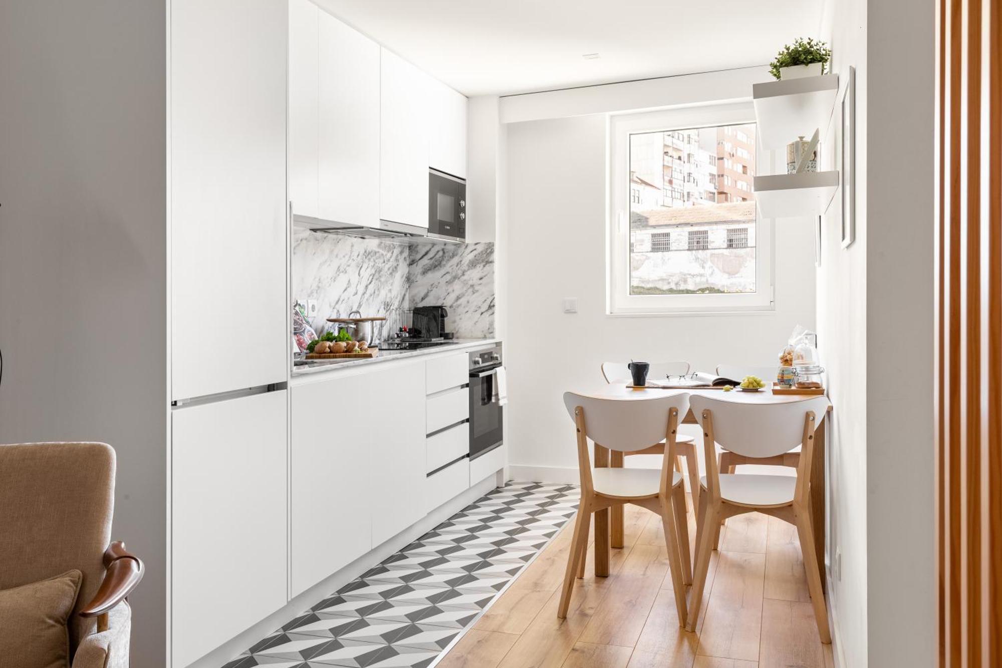 Joivy Elegant Escape-stylish 2br By Metro