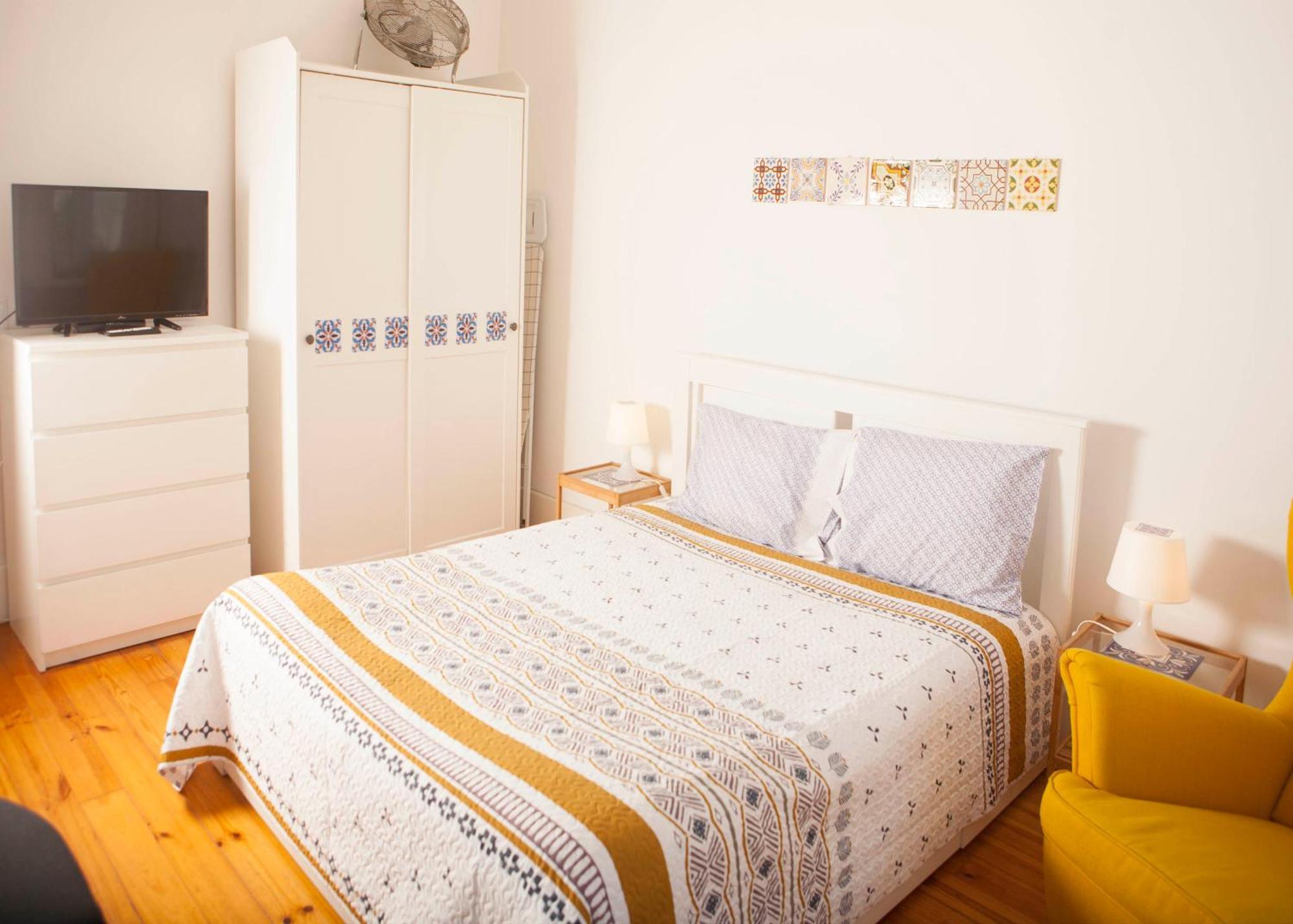 Azulejos Loft, By Flat In *