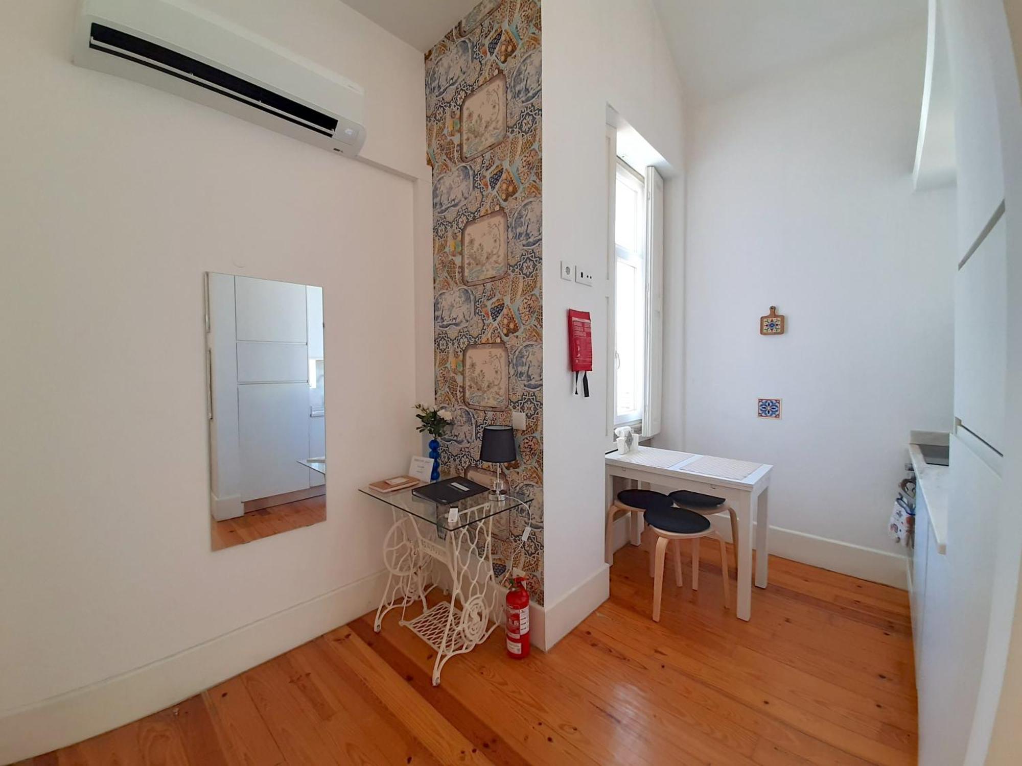 Azulejos Loft, By Flat In *