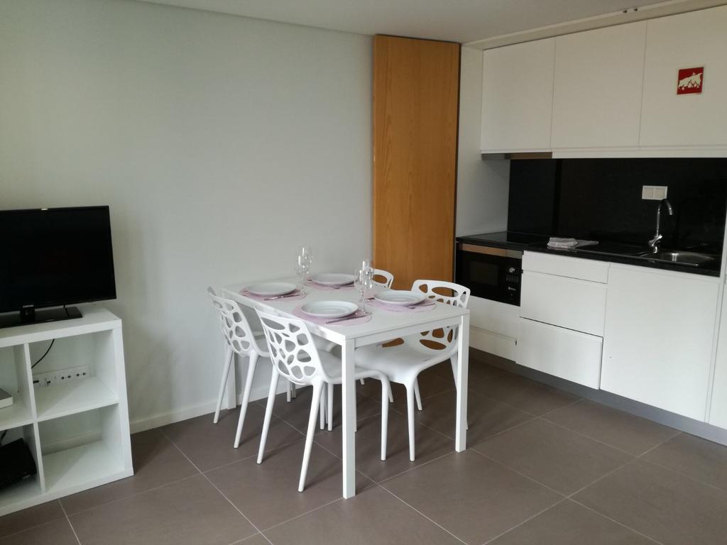 Carlos Alberto Balcony Apt * Porto