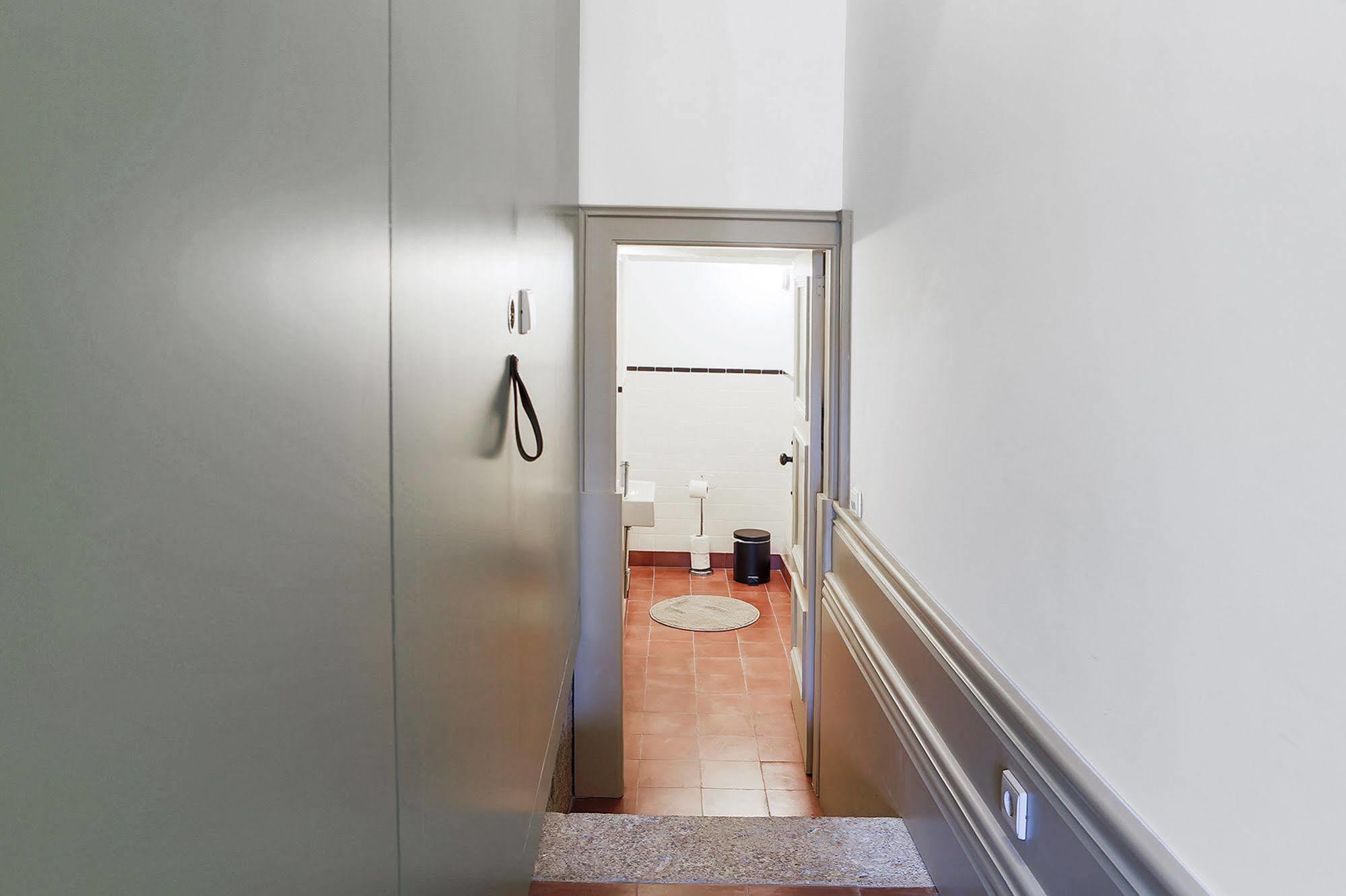 Ox Apartments B Arts *