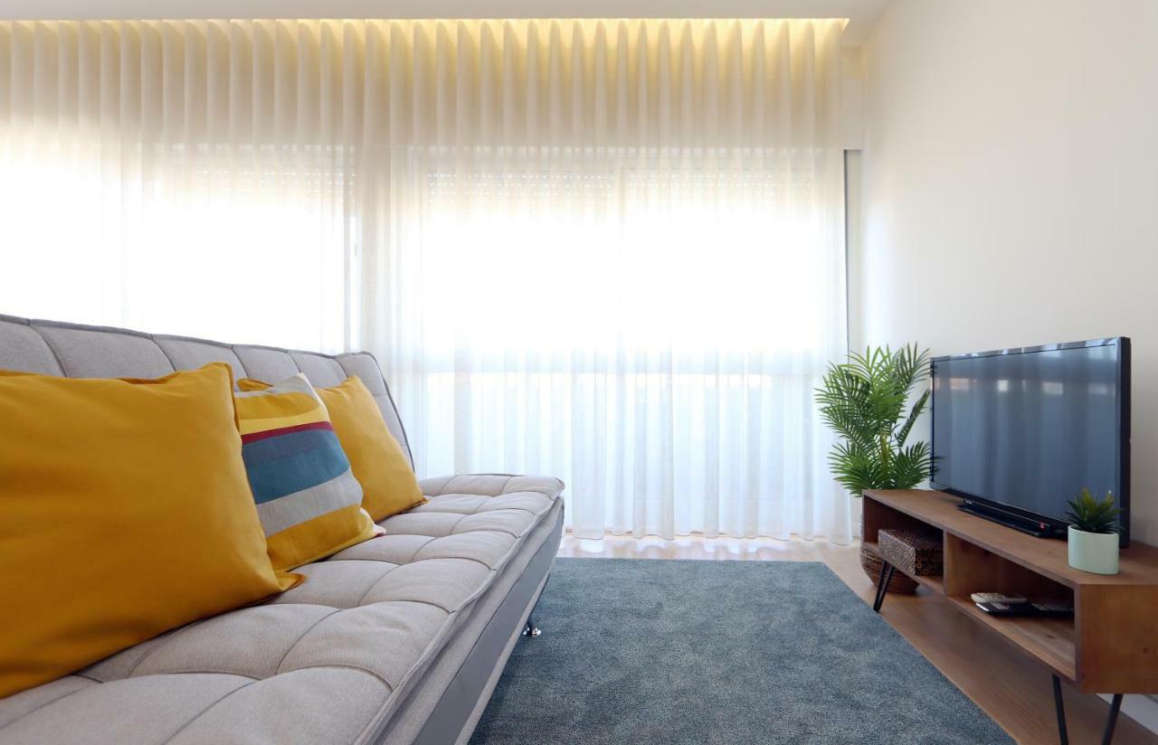 Hm - Living Batalha Square 1 Apartment
