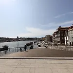 Flh Porto Traditional Studio